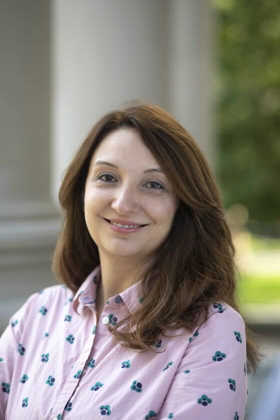 Headshot of Dr. Marina Vujnovic
