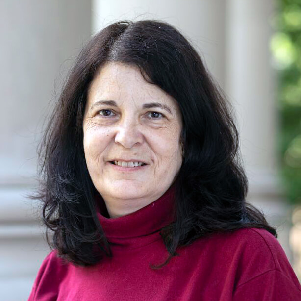 Photo of Lisa Iannuci