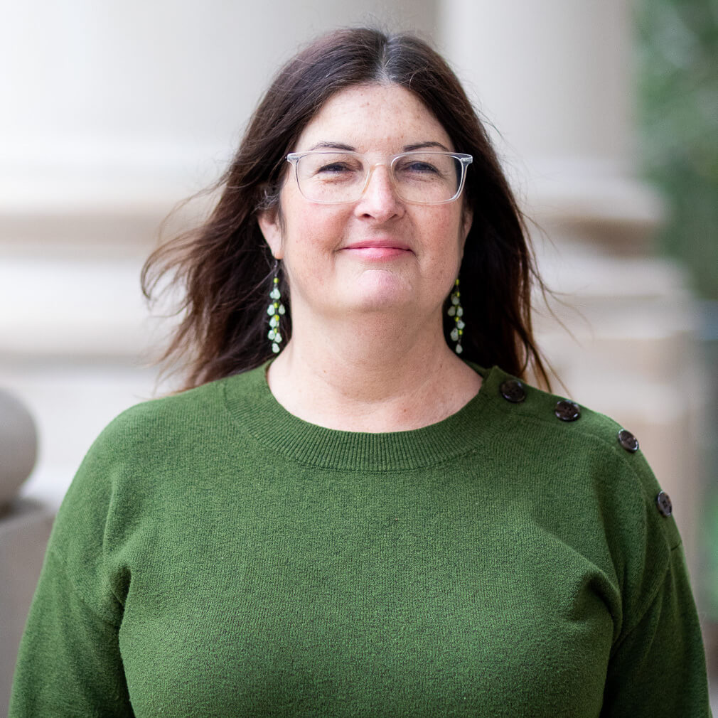 Photo of Suanne Schaad