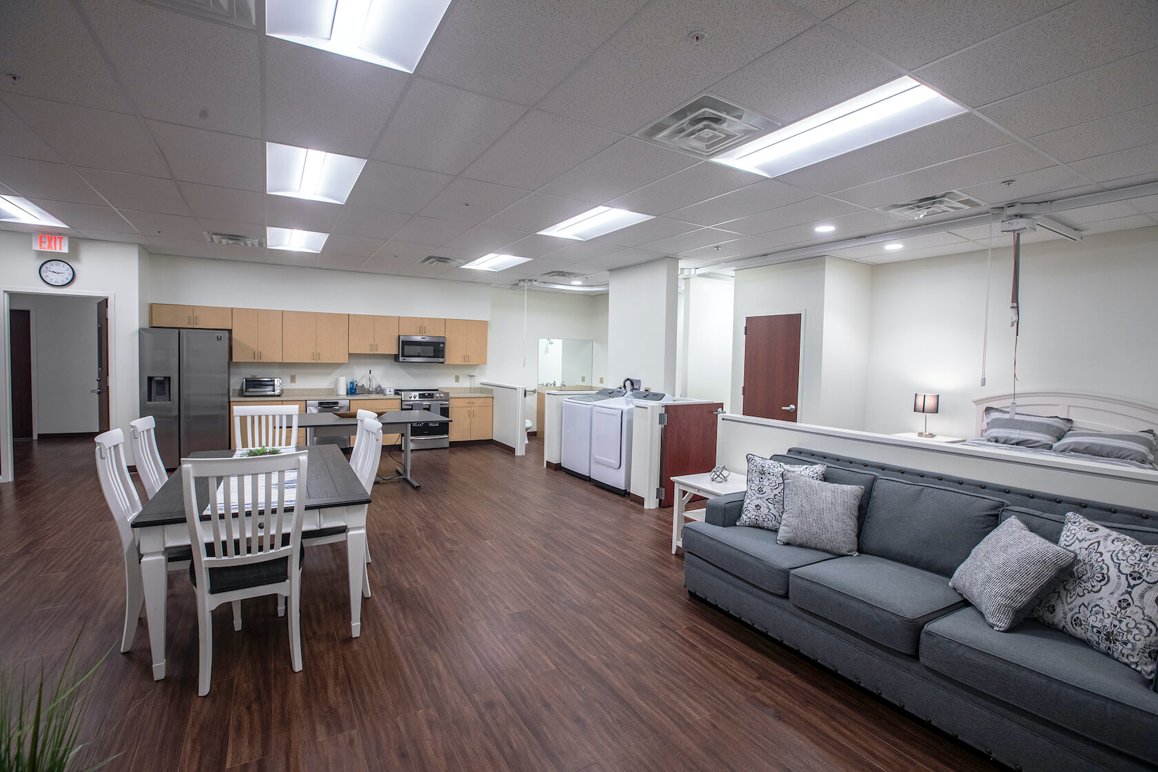 The Activities and Daily Living Lab provides an immersive apartment setting where students will practice working with patients to cook, bathe themselves, do laundry, and more.