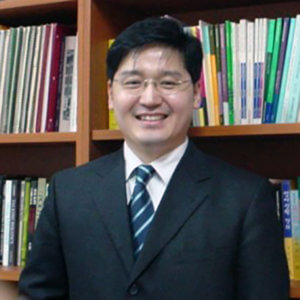Photo of Dr Jae-Hyup Lee