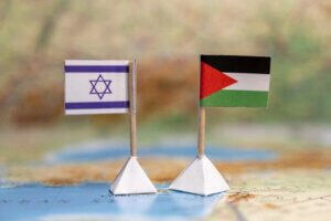 Image of Israeli and Palestinian flags
