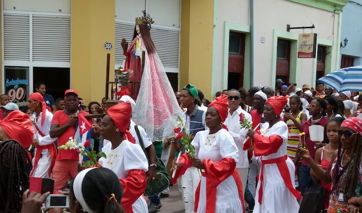 Scene from a parade during the Festival del Caribe: Fiesta del Fuego