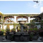 Photo of Guatemalan residence with gardens and fountains - Click to view larger image