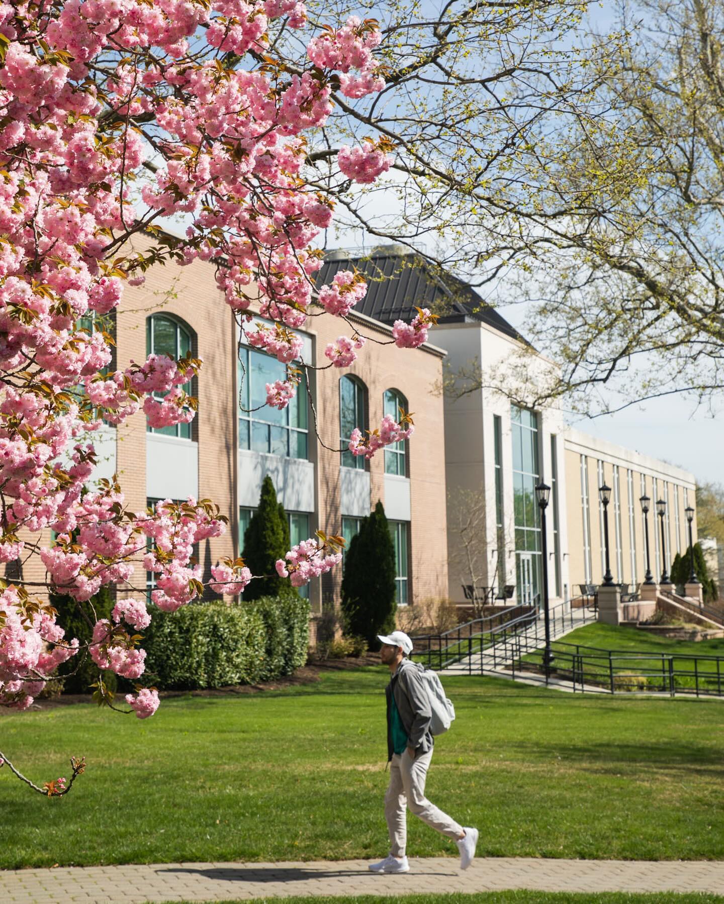 It’s officially the first day of spring! 🌺🌸💐Who’s excited for these beautiful #CampusViews […]